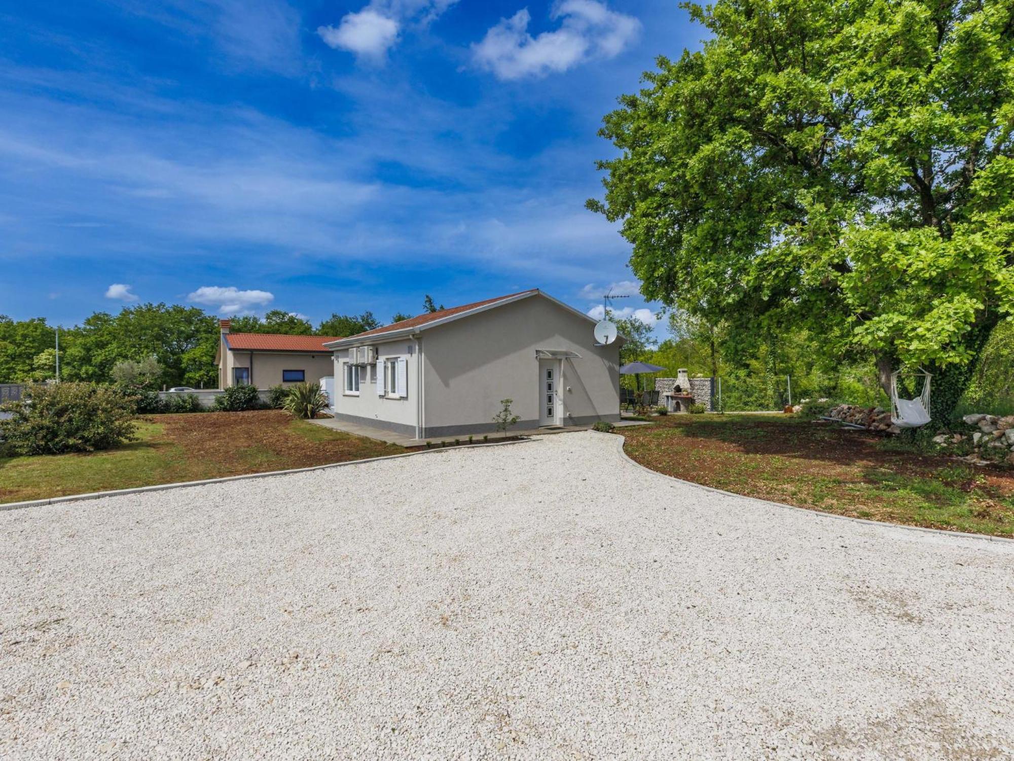 Holiday Home Villa Fenix By Interhome Žminj Eksteriør bilde